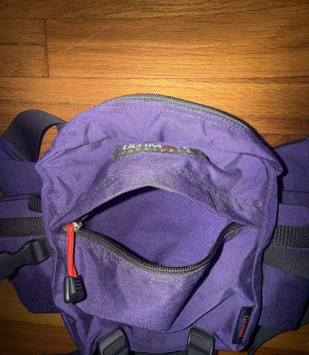 Ultimate Torsopacs Gemini Purple Padded Belted Waist Bottle Hiking Fanny Pack - Picture 6 of 10